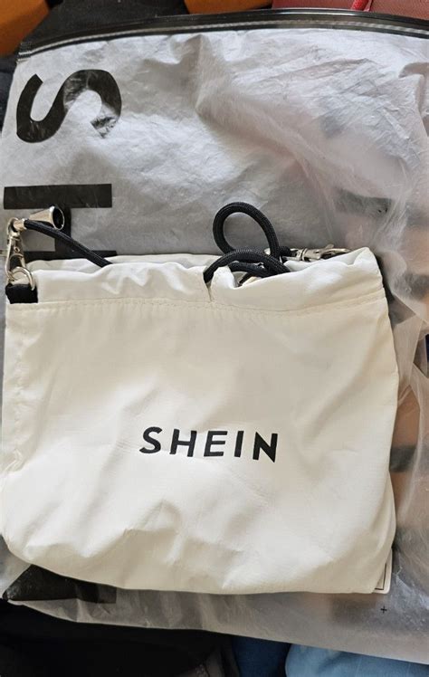 shein pouches.